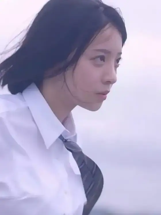 博多彩叶新人出道清纯形象引关注