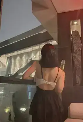 女警被实名爆料翻车私生活争议引全网围观